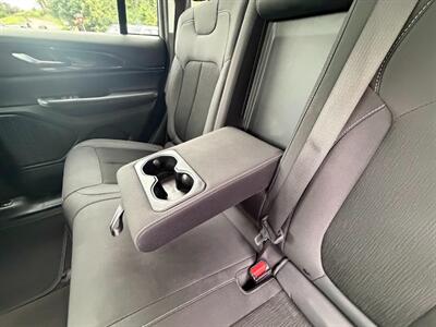 2023 Jeep Grand Cherokee Laredo   - Photo 28 - Frederick, MD 21702