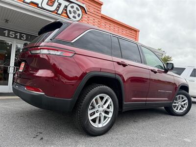 2023 Jeep Grand Cherokee Laredo   - Photo 37 - Frederick, MD 21702