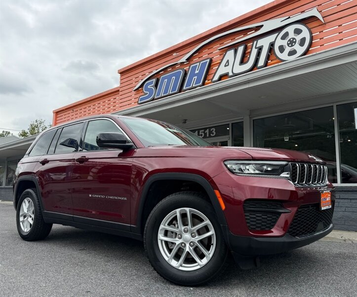 2023 Jeep Grand Cherokee Laredo  