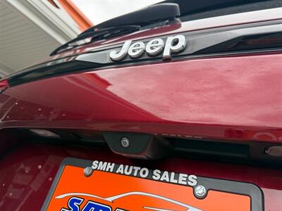 2023 Jeep Grand Cherokee Laredo   - Photo 16 - Frederick, MD 21702
