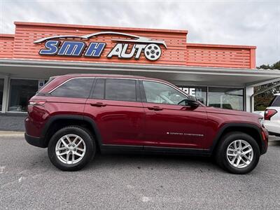 2023 Jeep Grand Cherokee Laredo   - Photo 13 - Frederick, MD 21702