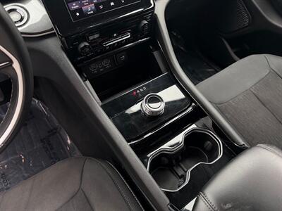 2023 Jeep Grand Cherokee Laredo   - Photo 20 - Frederick, MD 21702