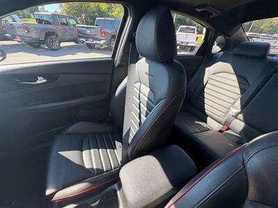 2023 Kia Forte GT   - Photo 34 - Frederick, MD 21702