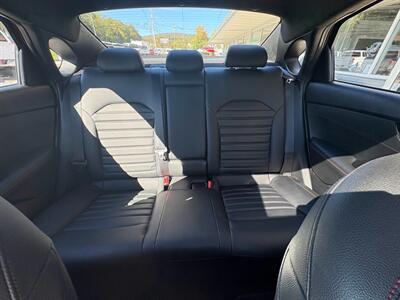 2023 Kia Forte GT   - Photo 13 - Frederick, MD 21702