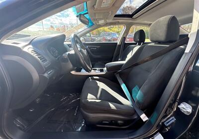 2015 Nissan Altima 2.5 SV   - Photo 2 - Frederick, MD 21702