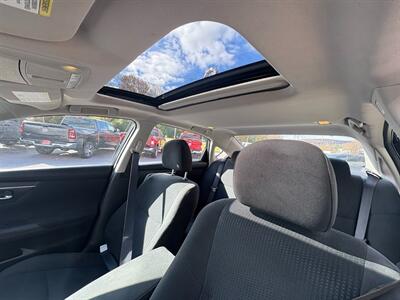 2015 Nissan Altima 2.5 SV   - Photo 6 - Frederick, MD 21702
