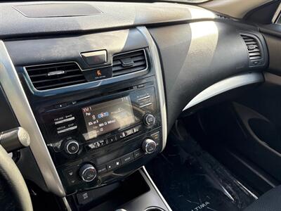 2015 Nissan Altima 2.5 SV   - Photo 23 - Frederick, MD 21702