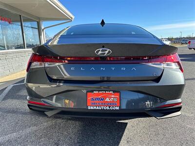 2023 Hyundai ELANTRA SEL   - Photo 11 - Frederick, MD 21702