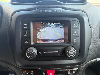 2016 Jeep Renegade Latitude   - Photo 3 - Frederick, MD 21702