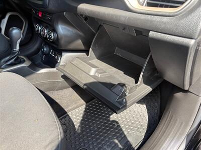 2016 Jeep Renegade Latitude   - Photo 34 - Frederick, MD 21702