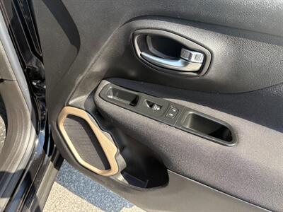 2016 Jeep Renegade Latitude   - Photo 30 - Frederick, MD 21702