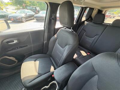 2016 Jeep Renegade Latitude   - Photo 18 - Frederick, MD 21702