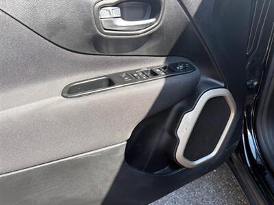 2016 Jeep Renegade Latitude   - Photo 22 - Frederick, MD 21702