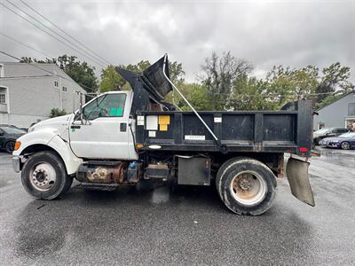 2012 Ford Commercial F-750 Super Duty XL   - Photo 2 - Frederick, MD 21702