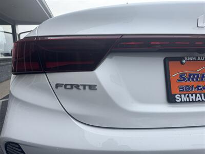 2022 Kia Forte LXS - Photo 12 - Frederick, MD 21702