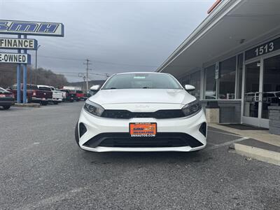 2022 Kia Forte LXS - Photo 7 - Frederick, MD 21702