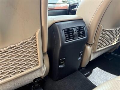 2014 Toyota 4Runner Limited   - Photo 16 - Frederick, MD 21702