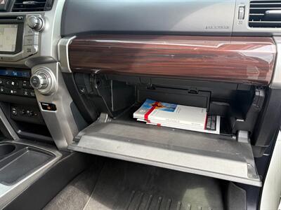 2014 Toyota 4Runner Limited   - Photo 32 - Frederick, MD 21702
