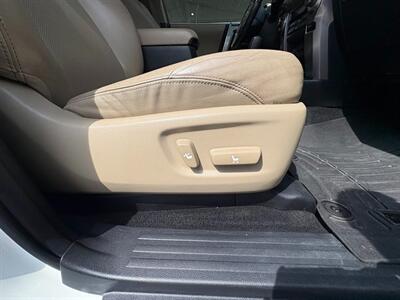 2014 Toyota 4Runner Limited   - Photo 29 - Frederick, MD 21702