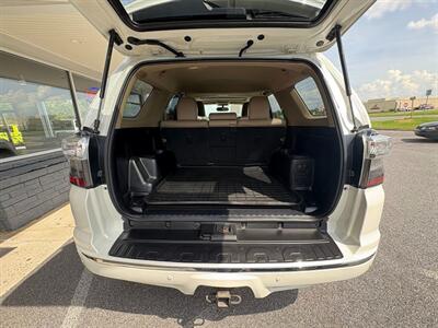 2014 Toyota 4Runner Limited   - Photo 6 - Frederick, MD 21702