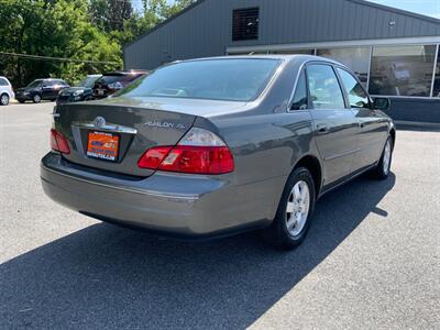 2004 Toyota Avalon XL   - Photo 4 - Frederick, MD 21702