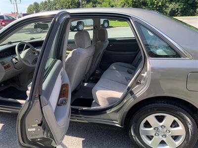 2004 Toyota Avalon XL   - Photo 8 - Frederick, MD 21702