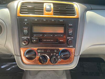 2004 Toyota Avalon XL   - Photo 10 - Frederick, MD 21702