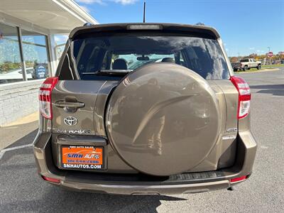 2009 Toyota RAV4   - Photo 8 - Frederick, MD 21702