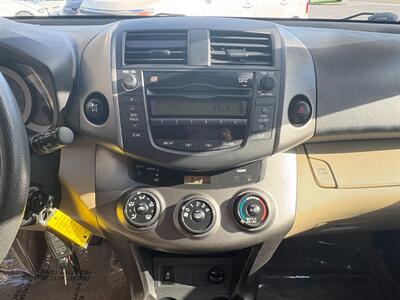 2009 Toyota RAV4   - Photo 36 - Frederick, MD 21702