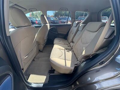 2009 Toyota RAV4   - Photo 19 - Frederick, MD 21702