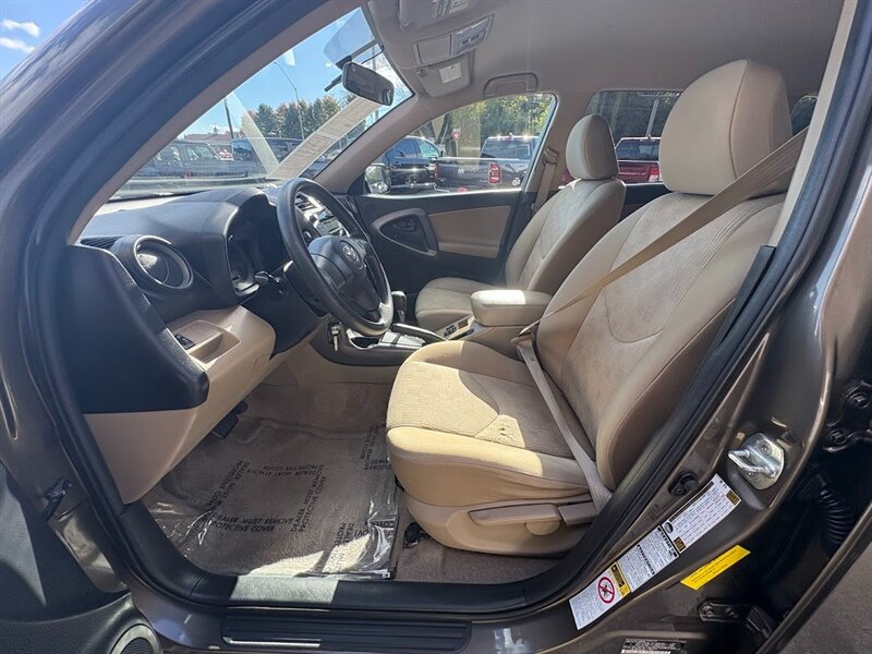 2009 Toyota RAV4  