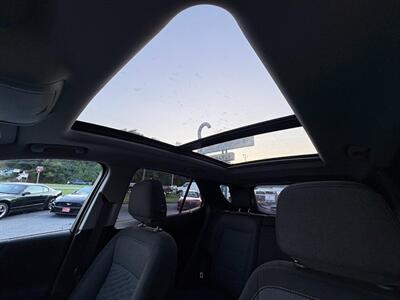 2019 Chevrolet Equinox LT   - Photo 2 - Frederick, MD 21702