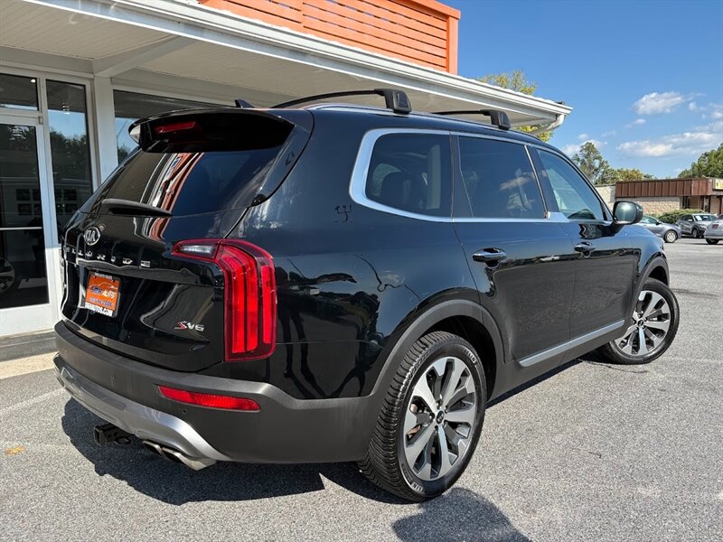 2020 Kia Telluride S photo 21