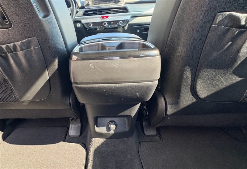 2020 Kia Telluride S photo 40