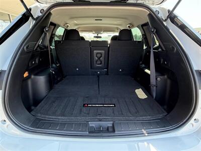 2022 Mitsubishi Outlander ES   - Photo 7 - Frederick, MD 21702