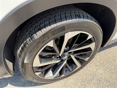 2022 Mitsubishi Outlander ES   - Photo 50 - Frederick, MD 21702