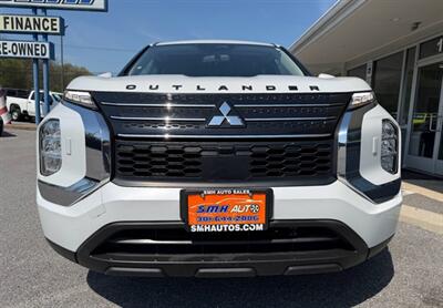 2022 Mitsubishi Outlander ES   - Photo 11 - Frederick, MD 21702