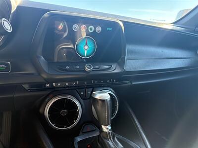 2018 Chevrolet Camaro LT - Photo 17 - Frederick, MD 21702