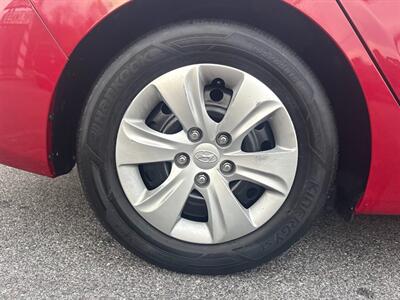 2016 Hyundai ELANTRA SE - Photo 33 - Frederick, MD 21702