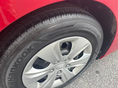 2016 Hyundai ELANTRA SE - Photo 32 - Frederick, MD 21702