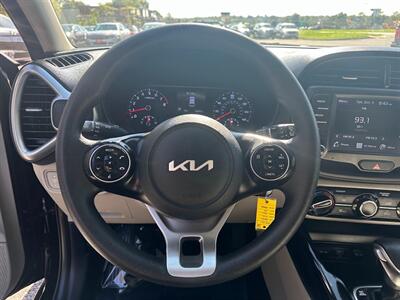 2022 Kia Soul LX   - Photo 10 - Frederick, MD 21702