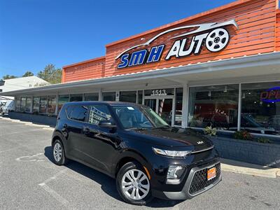 2022 Kia Soul LX   - Photo 1 - Frederick, MD 21702