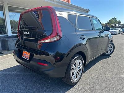 2022 Kia Soul LX   - Photo 17 - Frederick, MD 21702