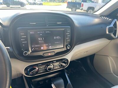 2022 Kia Soul LX   - Photo 13 - Frederick, MD 21702