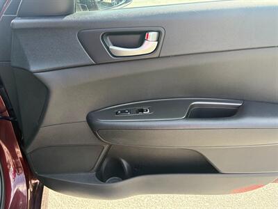 2017 Kia Optima LX   - Photo 32 - Frederick, MD 21702