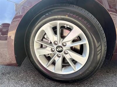 2017 Kia Optima LX   - Photo 40 - Frederick, MD 21702