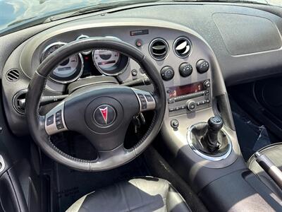 2007 Pontiac Solstice   - Photo 2 - Frederick, MD 21702