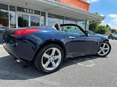 2007 Pontiac Solstice   - Photo 12 - Frederick, MD 21702