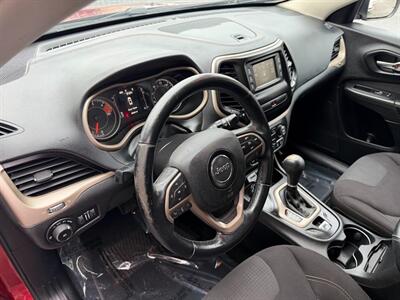 2017 Jeep Cherokee Latitude   - Photo 4 - Frederick, MD 21702