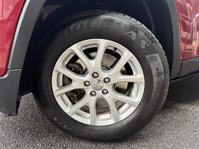 2017 Jeep Cherokee Latitude   - Photo 31 - Frederick, MD 21702